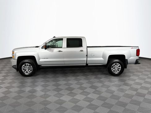 Used 2016 Chevrolet Silverado 3500 LTZ w/ Duramax Plus Package AWD/4WD image 4