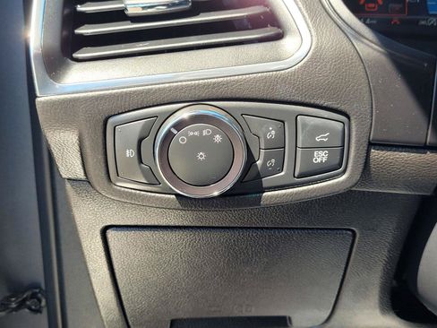 Used 2022 Ford Edge ST w/ Equipment Group 401A AWD/4WD image 33