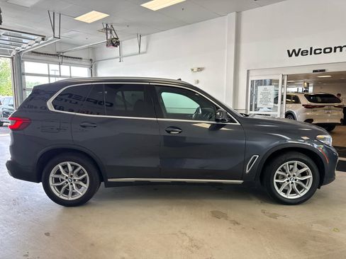Used 2019 BMW X5 xDrive40i w/ Premium Package 2 AWD/4WD image 6