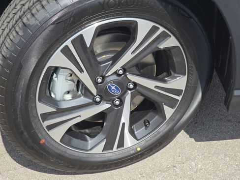 New 2026 Subaru Crosstrek 2.0i Premium AWD/4WD image 12