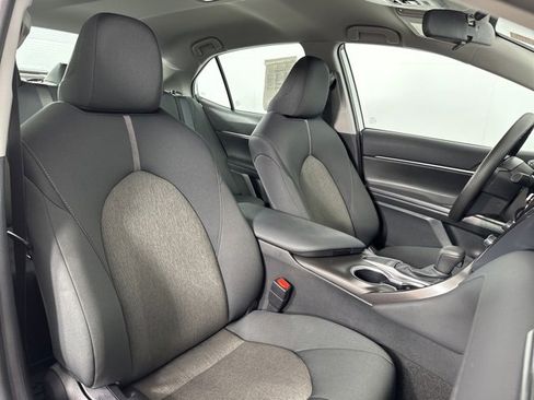 Used 2023 Toyota Camry LE image 26