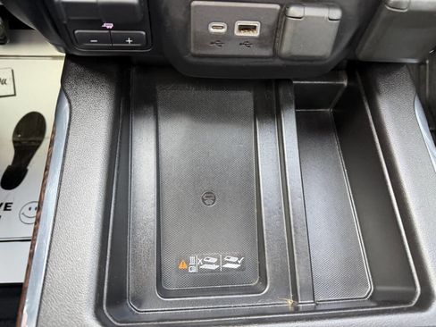 Used 2019 GMC Sierra 1500 Denali w/ Denali Ultimate Package image 33