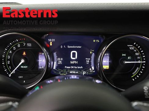 Used 2023 Jeep Wrangler Unlimited Sahara AWD/4WD image 18