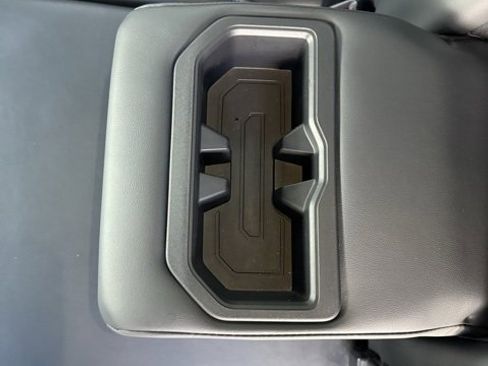 Used 2024 Toyota Tundra Platinum image 38