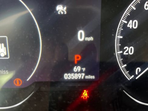 Used 2022 Honda Accord EX-L image 10