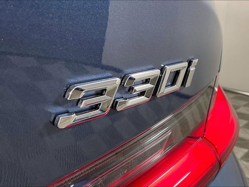 New 2026 BMW 330i xDrive Sedan AWD/4WD image 12