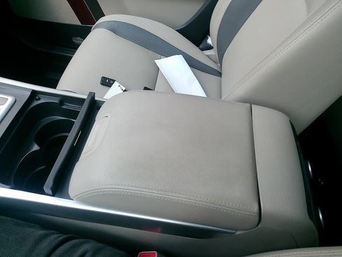 Used 2009 MAZDA CX-9 Grand Touring w/ Moonroof & Bose Audio Pkg AWD/4WD image 37