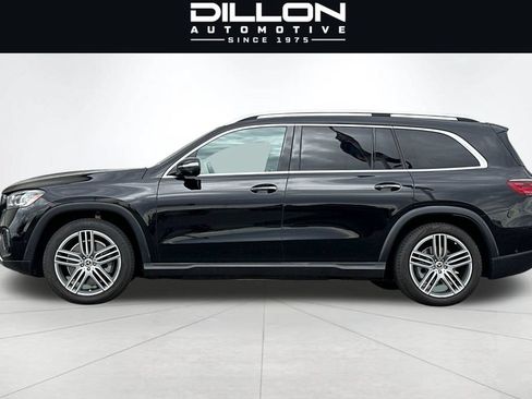 Used 2024 Mercedes-Benz GLS 450 4MATIC image 7