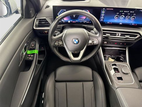 Used 2023 BMW 330i xDrive Sedan image 24