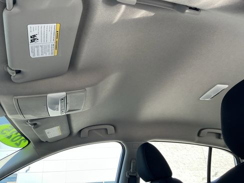 Used 2025 Nissan Sentra S FWD image 12