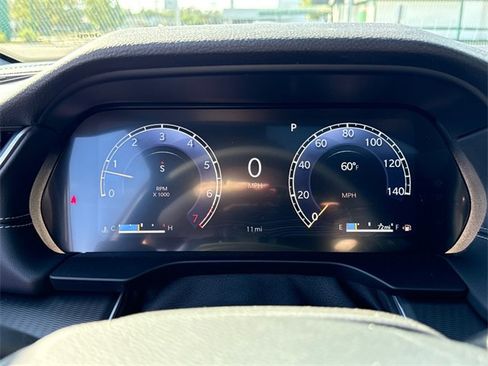 New 2025 Jeep Grand Cherokee Altitude image 15