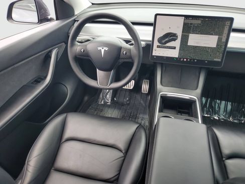 Used 2021 Tesla Model Y Performance AWD/4WD image 12