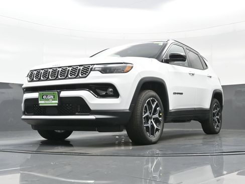 New 2026 Jeep Compass Limited image 11