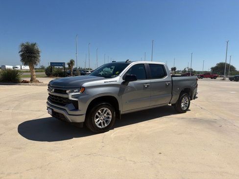 Used 2026 Chevrolet Silverado 1500 RST RWD image 3