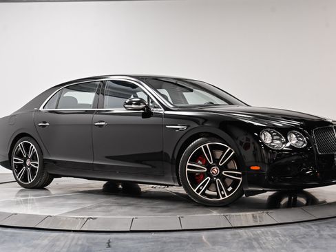 Used 2017 Bentley Flying Spur S V8 AWD/4WD image 32