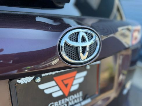 Used 2018 Toyota RAV4 LE w/ All Weather Liner Package AWD/4WD image 35