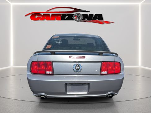 Used 2006 Ford Mustang GT RWD image 9
