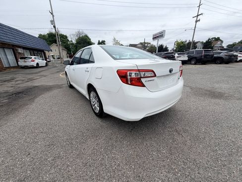 Used 2012 Toyota Camry LE FWD image 47