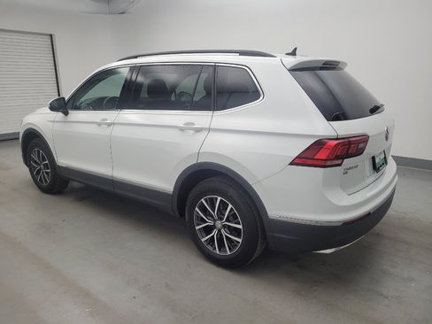 Used 2020 Volkswagen Tiguan SE AWD/4WD image 3