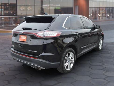 Used 2018 Ford Edge Titanium image 9