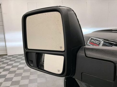 Used 2025 RAM 3500 Big Horn AWD/4WD image 40
