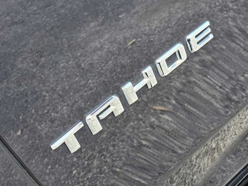 Certified 2022 Chevrolet Tahoe LT w/ Luxury Package AWD/4WD image 10