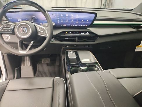 New 2026 Buick Enclave Avenir w/ Super Cruise Package FWD image 32