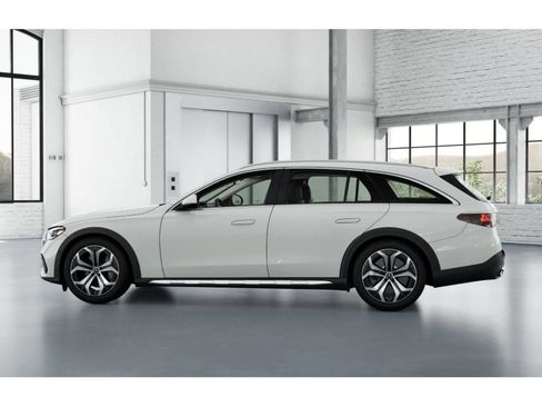 New 2026 Mercedes-Benz E 450 4MATIC All-Terrain Wagon image 33