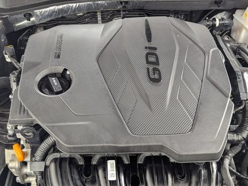 Certified 2025 Hyundai Sonata SE FWD image 12