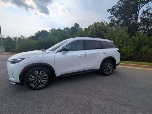 New 2027 INFINITI QX60 Luxe w/ Cargo Package AWD/4WD image 5
