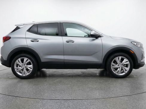 Used 2025 Buick Encore GX Preferred AWD/4WD image 11
