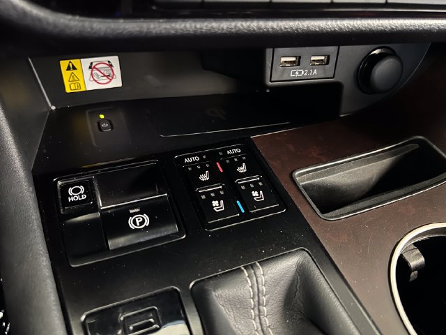 Used 2021 Lexus RX 450h AWD w/ Premium Package image 29