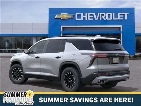 New 2026 Chevrolet Traverse Z71 w/ Driver Confidence Package AWD/4WD image 3