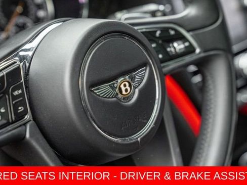 Used 2020 Bentley Bentayga AWD/4WD image 32