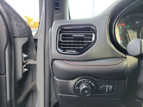 Used 2023 Dodge Durango GT image 20