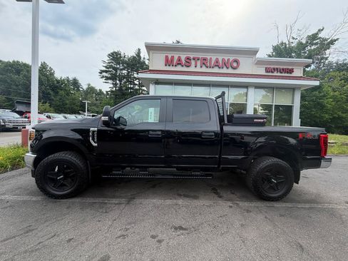 Used 2018 Ford F250 XL w/ Power Equipment Group AWD/4WD image 12