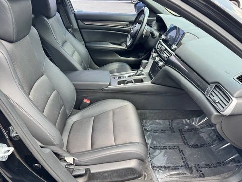 Used 2021 Honda Accord Sport image 26