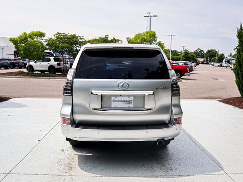 Used 2019 Lexus GX 460 Premium AWD/4WD image 10