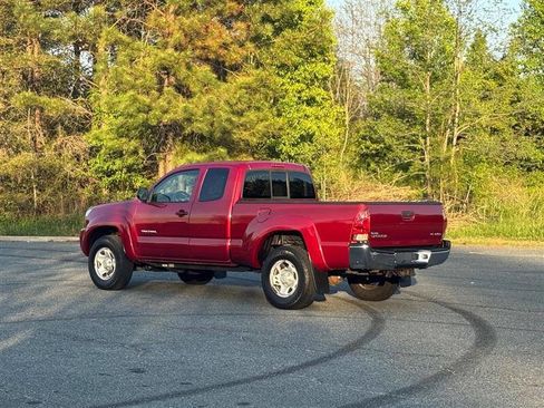 Used 2006 Toyota Tacoma 4x4 Access Cab V6 image 4