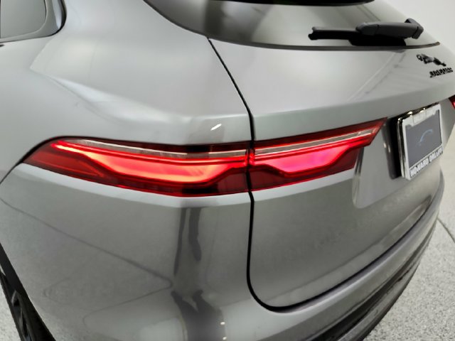 New 2026 Jaguar F-PACE R-Dynamic S AWD/4WD image 31