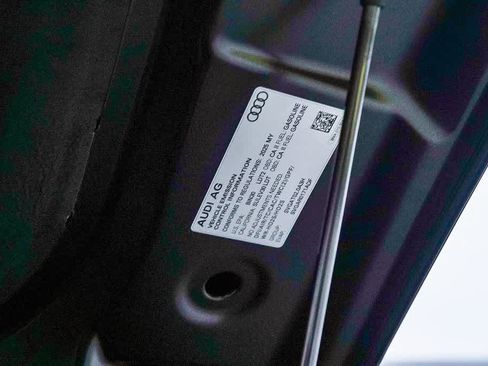 New 2025 Audi Q5 Premium Plus image 30