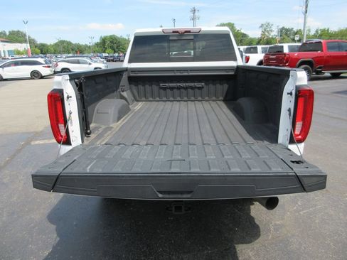 Used 2020 GMC Sierra 2500 Denali w/ Denali Ultimate Package AWD/4WD image 9