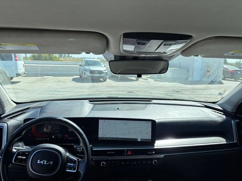 Used 2024 Kia Sorento S FWD image 36