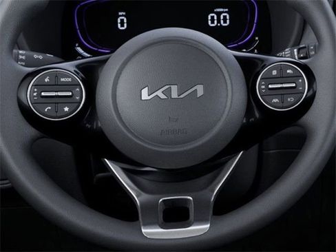Certified 2025 Kia Soul S FWD image 22