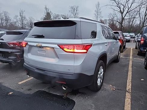 Used 2020 Chevrolet Traverse LT w/ Driver Confidence II Package image 7