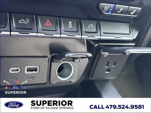 Used 2021 GMC Sierra 1500 SLT AWD/4WD image 40