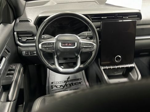 Used 2026 GMC Terrain Elevation AWD/4WD image 3