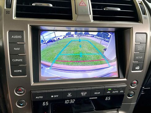 Used 2014 Lexus GX 460 w/ Premium Package AWD/4WD image 24