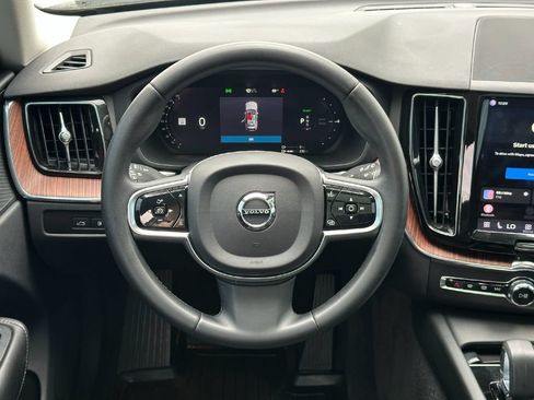 Used 2023 Volvo XC60 T8 Plus AWD/4WD image 28