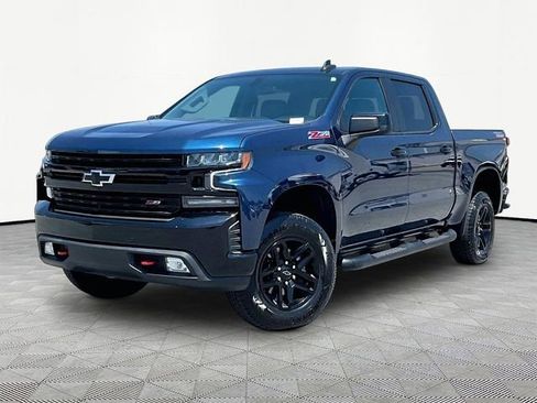 Used 2021 Chevrolet Silverado 1500 LT Trail Boss w/ Convenience Package II AWD/4WD image 3
